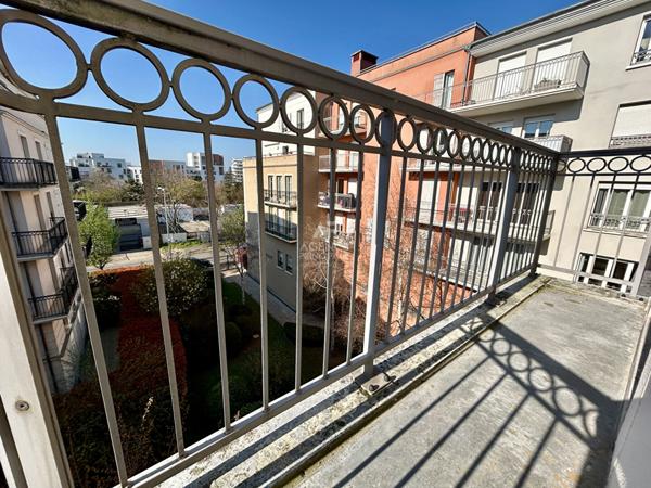 Appartement Poissy 3 pièces 60 m2 €299 000 ** - Référence 9082