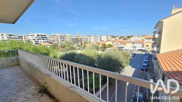 Appartement à vendre 2 pièces 44 m² Cagnes-sur-Mer