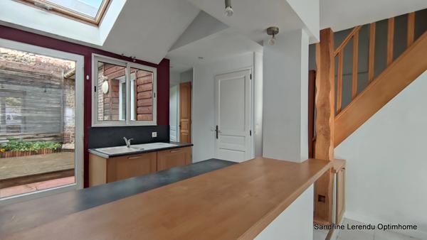 DARNÉTAL – MAISON DE VILLE RESTAURÉE AVEC COUR – PROCHE ROUEN ET CHU