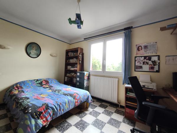 Ceyras (34800) Maison R+1 de 140m2 sur 2500m2 de terrain avec piscine