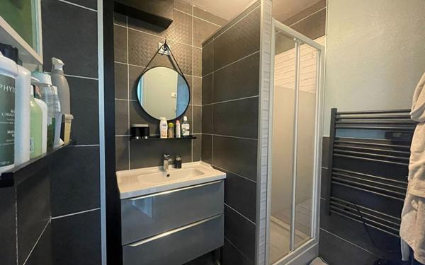 Appartement à louer    1 pièce •  Hérouville-Saint-Clair