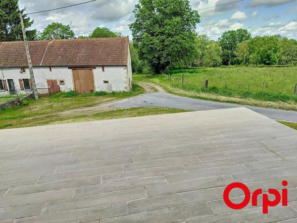 Maison à vendre    5 pièces •  Colombier