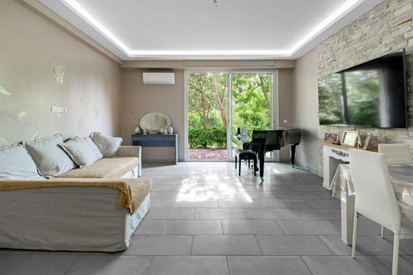 Appartement 4 pièces - 75 m² Bien prestige