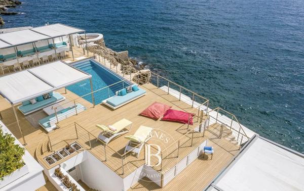 Antibes, Villa 11 Chambres -  1 150 m² à vendre