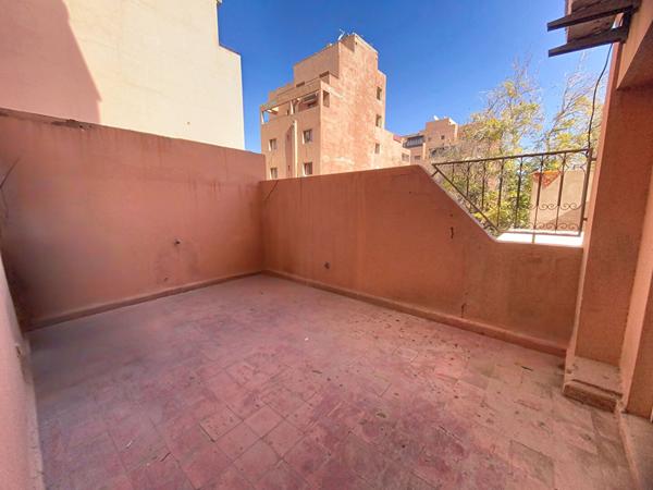 À Vendre - Appartement T3 de Charme 135 m² - Guéliz, Marrakech