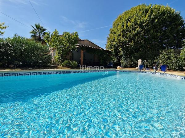 Villa T7 avec piscine, garage et terrain