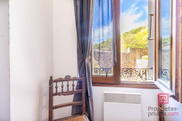 BAISSE DE PRIX - Maison de village 97m2, terrasse, Climatisation