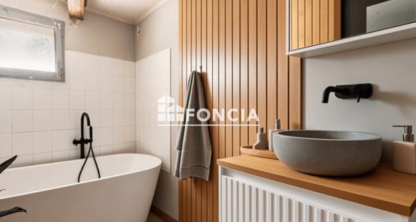 À vendre Appartement 4 pièces 73.6 m² - Bordeaux 33100