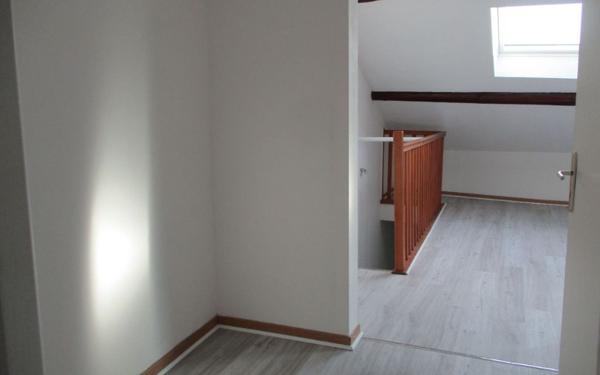 Appartement à louer    2 pièces • 38 m2 Hayange