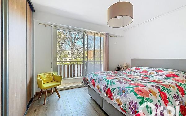 Appartement à vendre    3 pièces • 78 m2 Villeneuve-Loubet