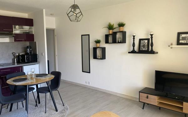 Appartement à louer    2 pièces • 23,85 m2 Six-Fours-les-Plages