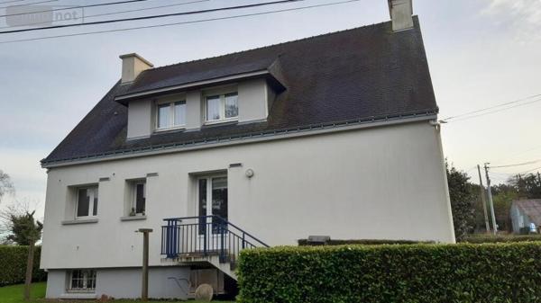 Maison individuelle à vendre à Pontivy dans le Morbihan (56300), ref : 063-366 Maison individuelle à vendre à Pontivy dans le Morbihan (56300), ref : 063-366