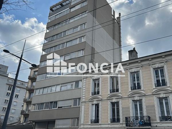 À vendre Appartement 2 pièces 55 m² - Saint-étienne 42100
