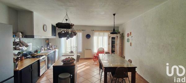 Maison de village 5 pièces de 137 m² à Roujan (34320)