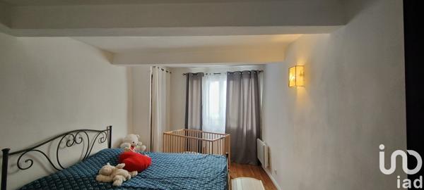 Maison de village 5 pièces de 137 m² à Roujan (34320)