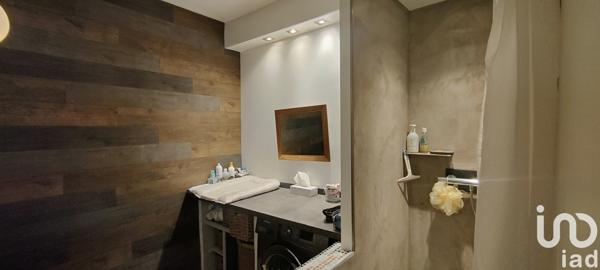 Maison de village 5 pièces de 137 m² à Roujan (34320)