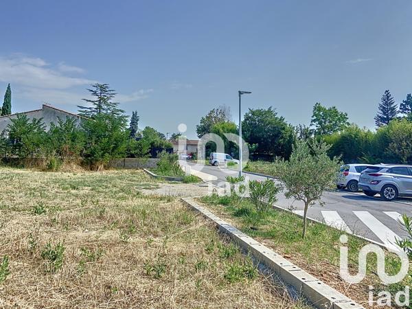 Land for sale 323 m² Volx