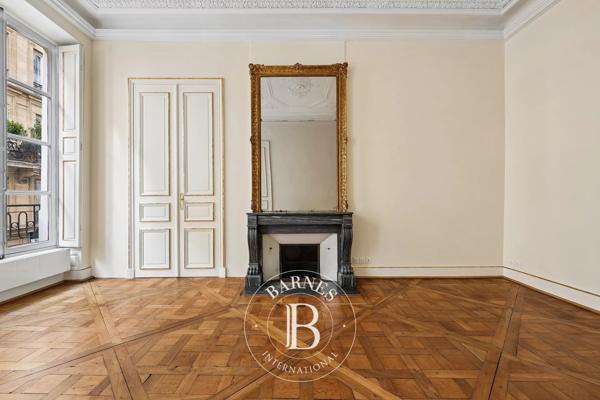Paris 6ème, Appartement 1 Chambre -  62 m² à vendre