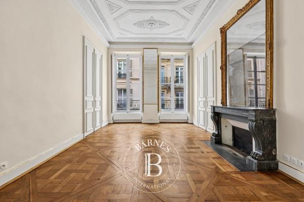 Paris 6ème, Appartement 1 Chambre -  62 m² à vendre