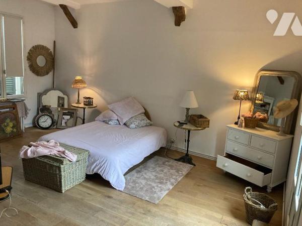 SUPERBE APPARTEMENT - 211 M²