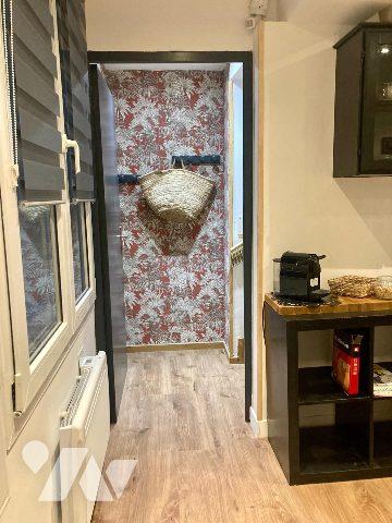 SUPERBE APPARTEMENT - 211 M²