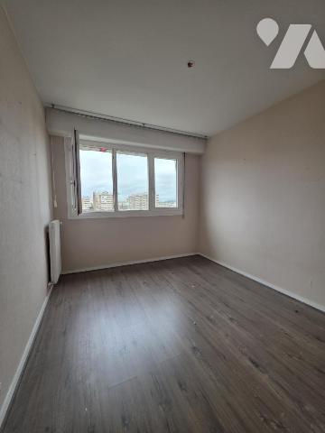 Malakoff -  Etienne Dolet -  Appartement 4pièces avec balcon, cave, parking et box