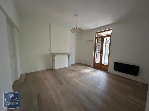 Appartement à louer 3 pièces 58.14m² Tulle (19000)
