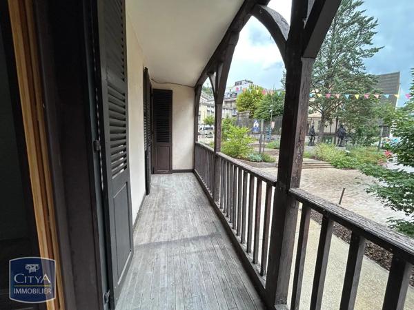 Appartement à louer 3 pièces 58.14m² Tulle (19000)