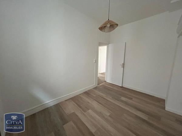 Appartement à louer 3 pièces 58.14m² Tulle (19000)