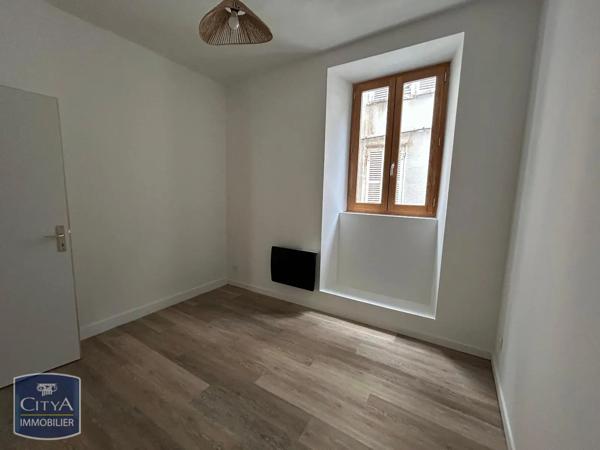 Appartement à louer 3 pièces 58.14m² Tulle (19000)