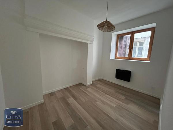 Appartement à louer 3 pièces 58.14m² Tulle (19000)