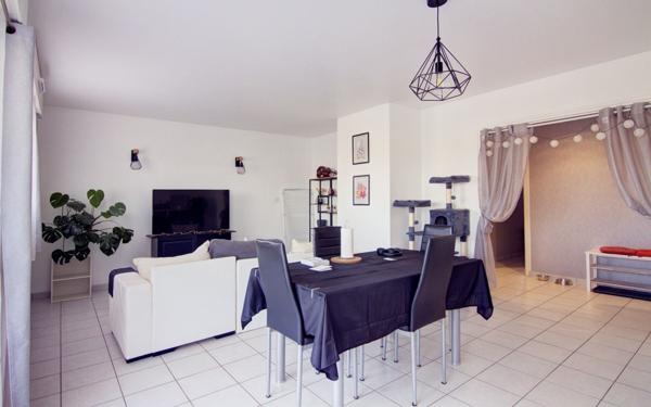 Appartement à vendre    3 pièces •  Saint-Chamond