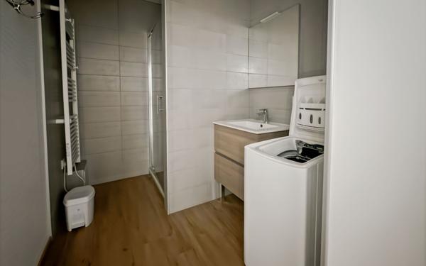 Appartement à vendre    2 pièces • 49,09 m2 Valence