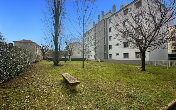 Appartement à vendre    2 pièces • 49,09 m2 Valence