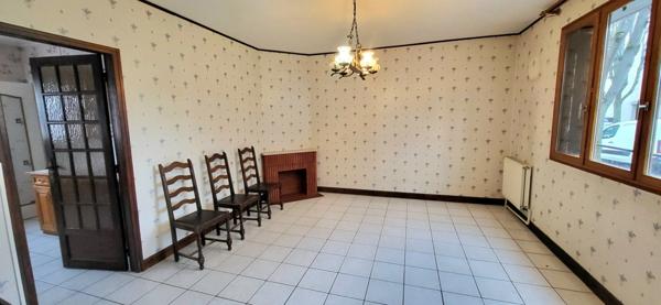 Sotteville proche Mairie : Maison 90 m² avec jardin, 3 CH, Gge, 3 PK intérieurs... Belle Opportunité !