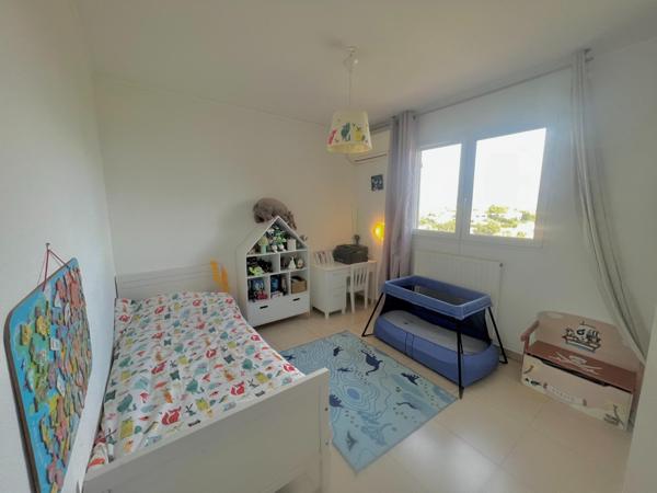 Bel appartement 4 pièces traversant, secteur Henri Matisse