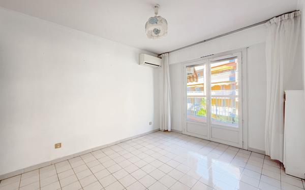 Appartement à vendre    4 pièces • 90,07 m2 Nice
