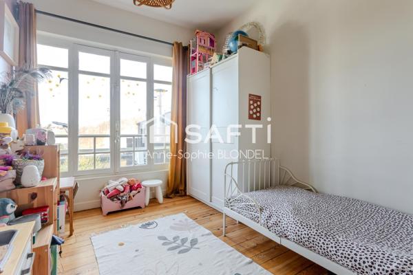 LE BOUSCAT PARC BORDELAIS Maison en pierre 3 chambres, bureau et terrasse