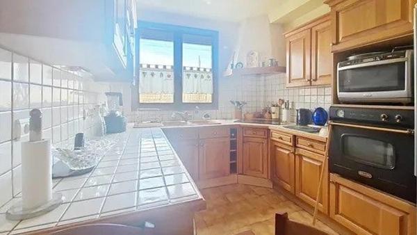 Lumineux et Traversant – 68 m² en Hyper-Centre à 2 Min de la Gare