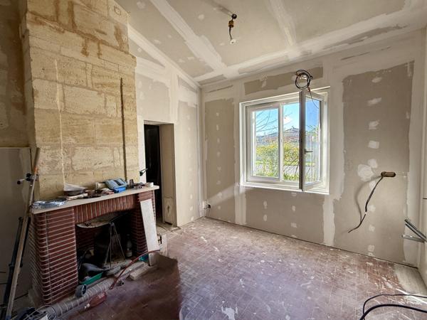 Maison en rénovation hors d’eau / hors d’air – Saint-Loubès