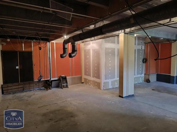Vente local commercial 162m²