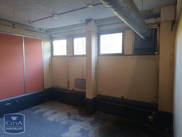 Vente local commercial 162m²