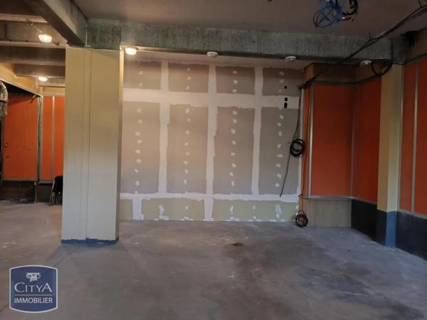 Vente local commercial 162m²