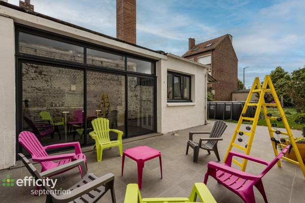 Maison 11 pièces - 277 m²