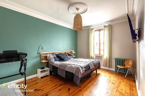 Maison 11 pièces - 277 m²