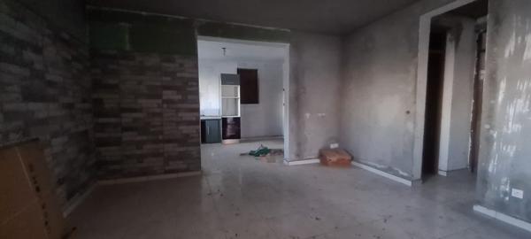Petit-Canal (97131) IMMEUBLE A VENDRE SUR TROIS NIVEAUX BOURG PETIT CANAL
