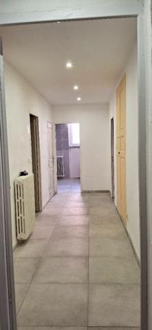 Appartement 4 pièce(s) 107 m2 et cave de 60m2 BEDARIEUX