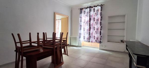 Appartement 4 pièce(s) 107 m2 et cave de 60m2 BEDARIEUX