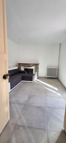 Appartement 4 pièce(s) 107 m2 et cave de 60m2 BEDARIEUX