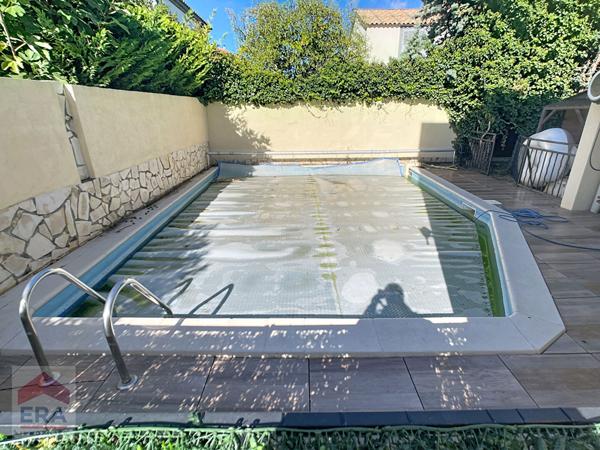 A vendre Maison 7 pièces Marseille 13014 Le Merlan garage terrasse piscine parkings